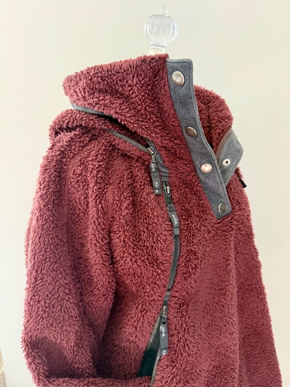 KÜHL Maroon Flight Pullover - Picture 4 of 4